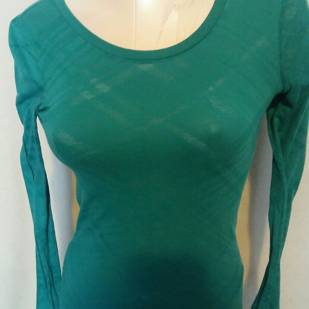 Long sleeve t shirt